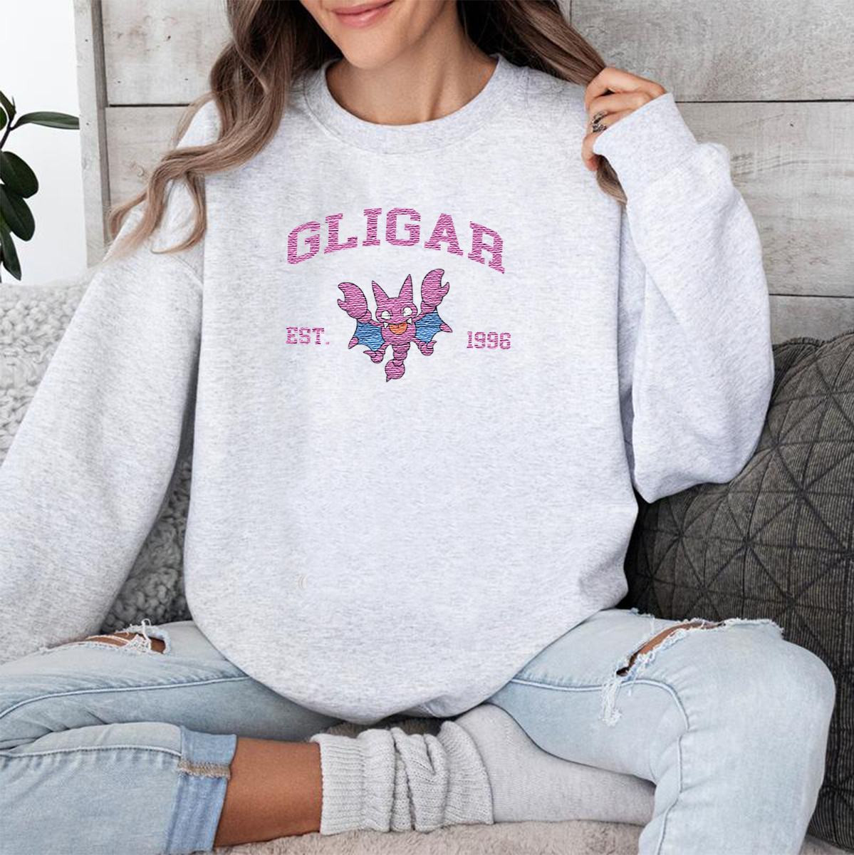 Gligar Adorable Anime-Themed Embroidered T-Shirt,Crewneck,Hoodie-Trendy Versatile and a Thoughtful Gift for Friends,H-C-1073