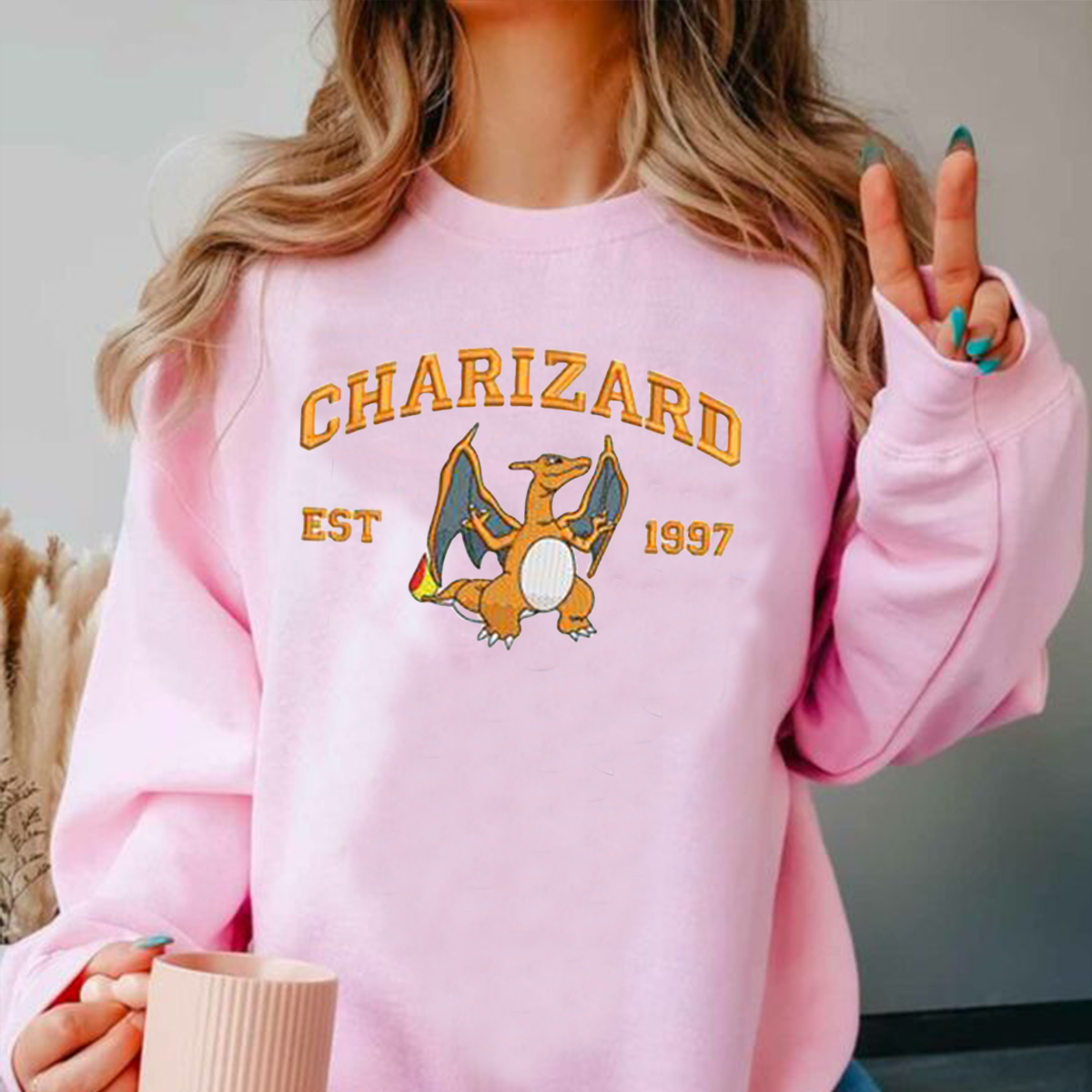 Charizard Adorable Anime-Themed Embroidered T-Shirt,Crewneck,Hoodie-Trendy Versatile and a Thoughtful Gift for Friends,H-C-714