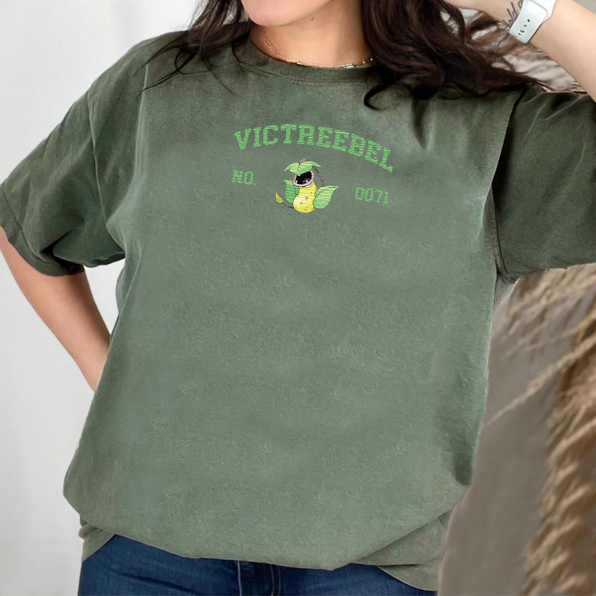 Victreebel Adorable Anime-Themed Embroidered T-Shirt,Crewneck,Hoodie-Trendy Versatile and a Thoughtful Gift for Friends,H-C-1314