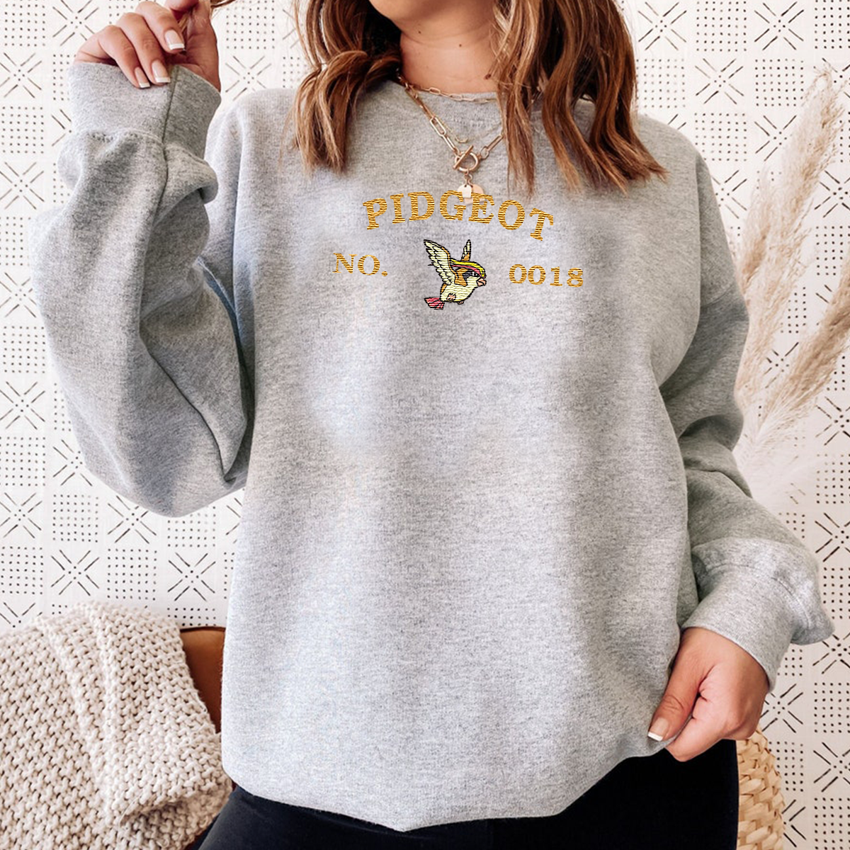 Pidgeot-Q. Adorable Anime-Themed Embroidered T-Shirt,Crewneck,Hoodie-Trendy Versatile and a Thoughtful Gift for Friends,H-C-1249
