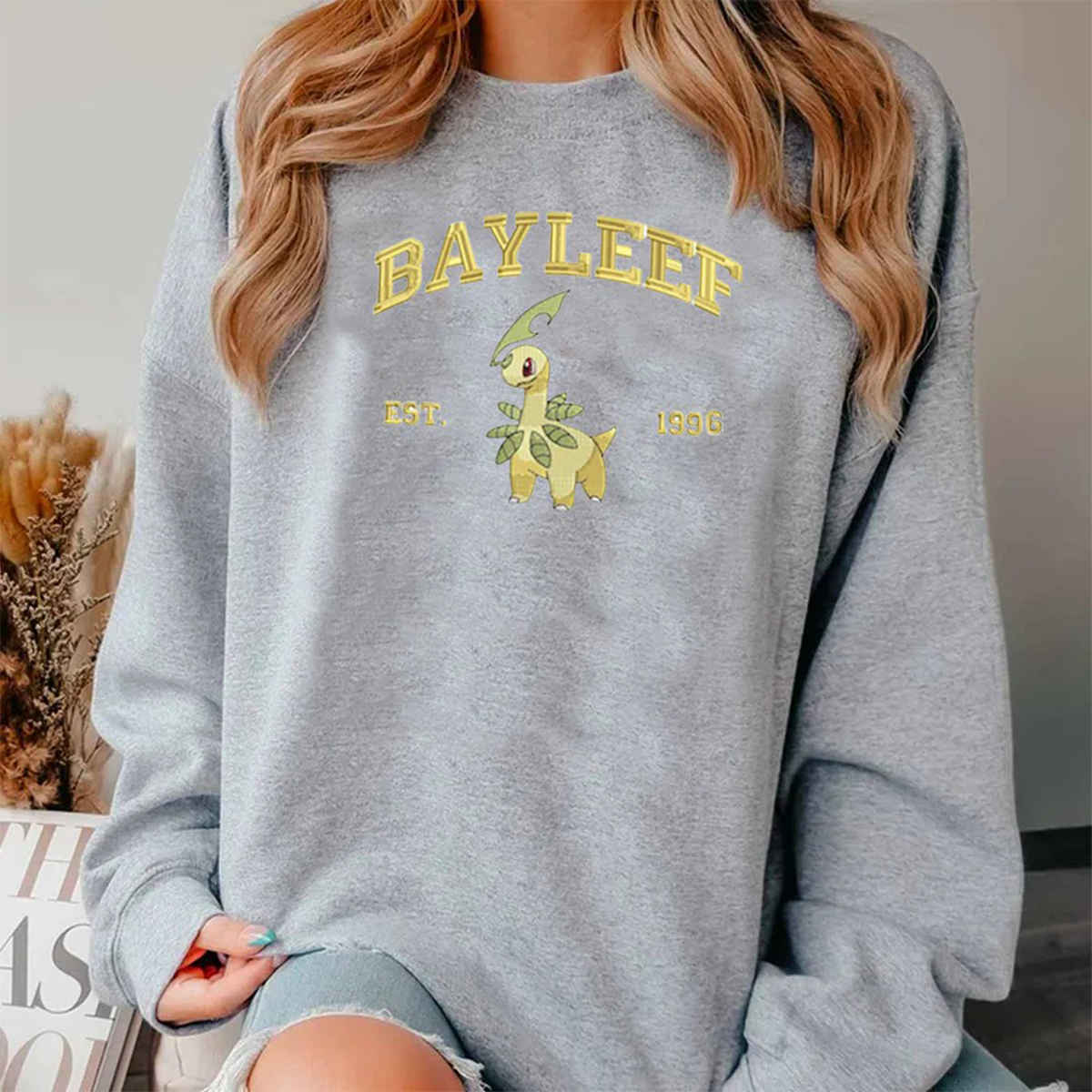 Bayleef Adorable Anime-Themed Embroidered T-Shirt,Crewneck,Hoodie-Trendy Versatile and a Thoughtful Gift for Friends,H-C-857