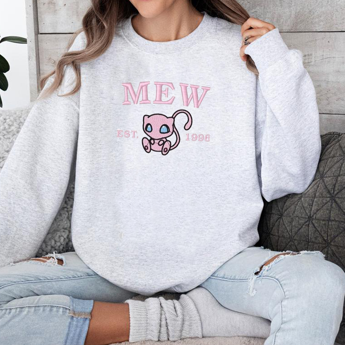 Mew-Q.Adorable Anime-Themed Embroidered T-Shirt,Crewneck,Hoodie-Trendy Versatile and a Thoughtful Gift for Friends,H-C-927