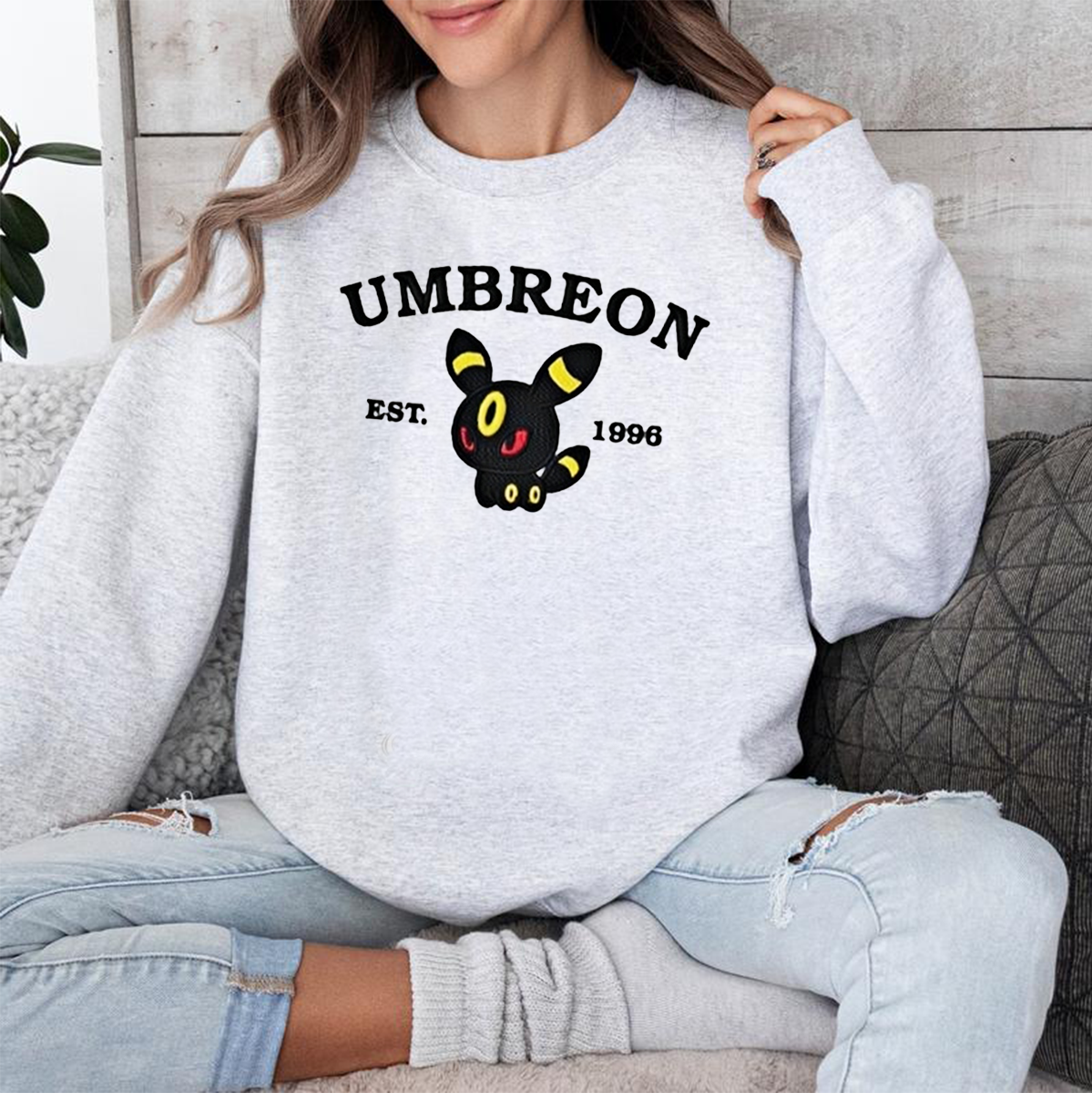 Umbreon-Q. Adorable Anime-Themed Embroidered T-Shirt,Crewneck,Hoodie-Trendy Versatile and a Thoughtful Gift for Friends,H-C-913
