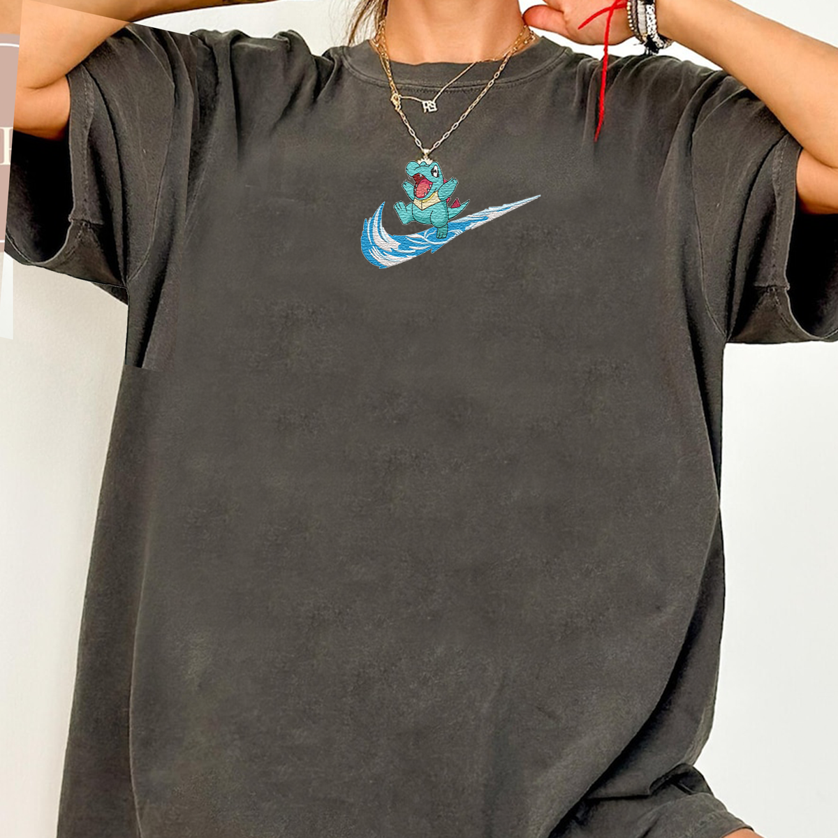 Totodile Adorable Anime-Themed Embroidered T-Shirt,Crewneck,Hoodie-Trendy Versatile and a Thoughtful Gift for Friends,H-C-1305