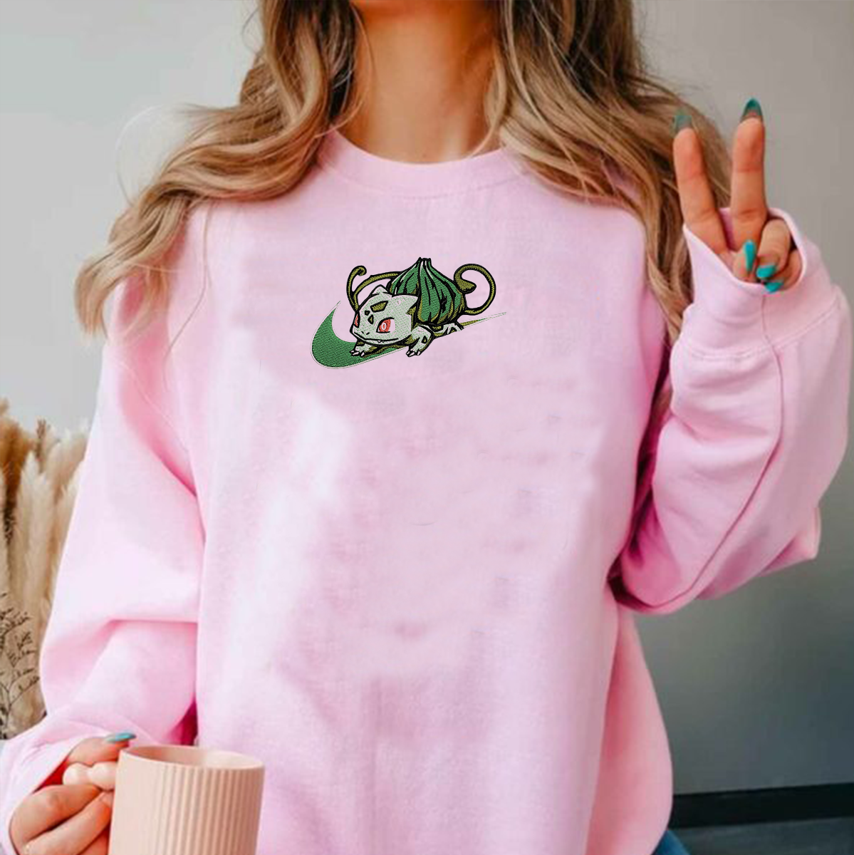 Bulbasaur Adorable Anime-Themed Embroidered T-Shirt,Crewneck,Hoodie-Trendy Versatile and a Thoughtful Gift for Friends,H-C-1144