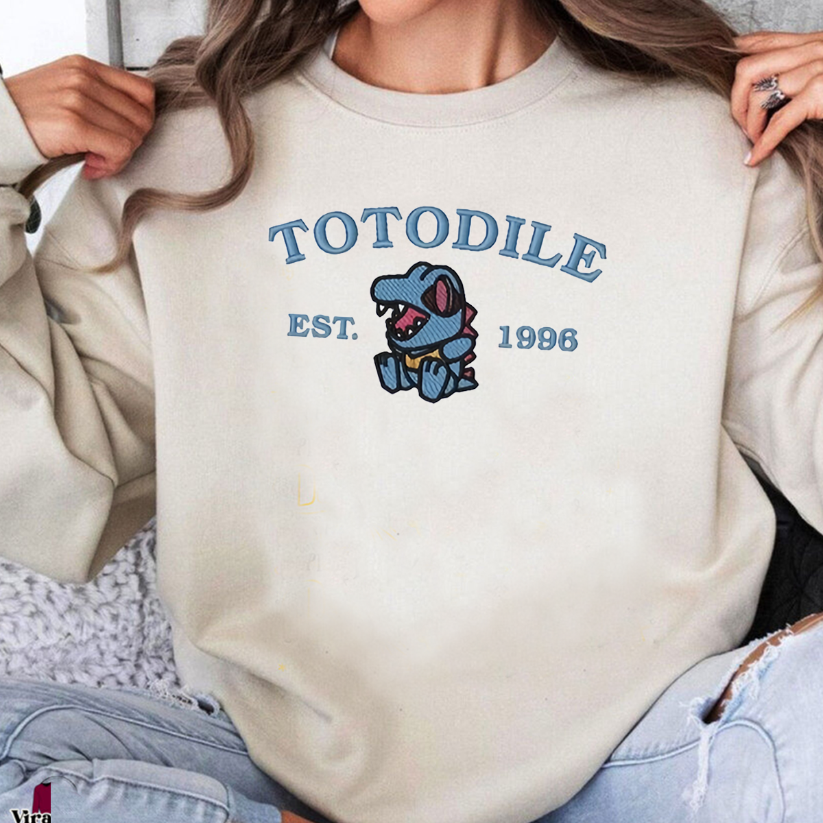 Totodile-Q. Adorable Anime-Themed Embroidered T-Shirt,Crewneck,Hoodie-Trendy Versatile and a Thoughtful Gift for Friends,H-C-952