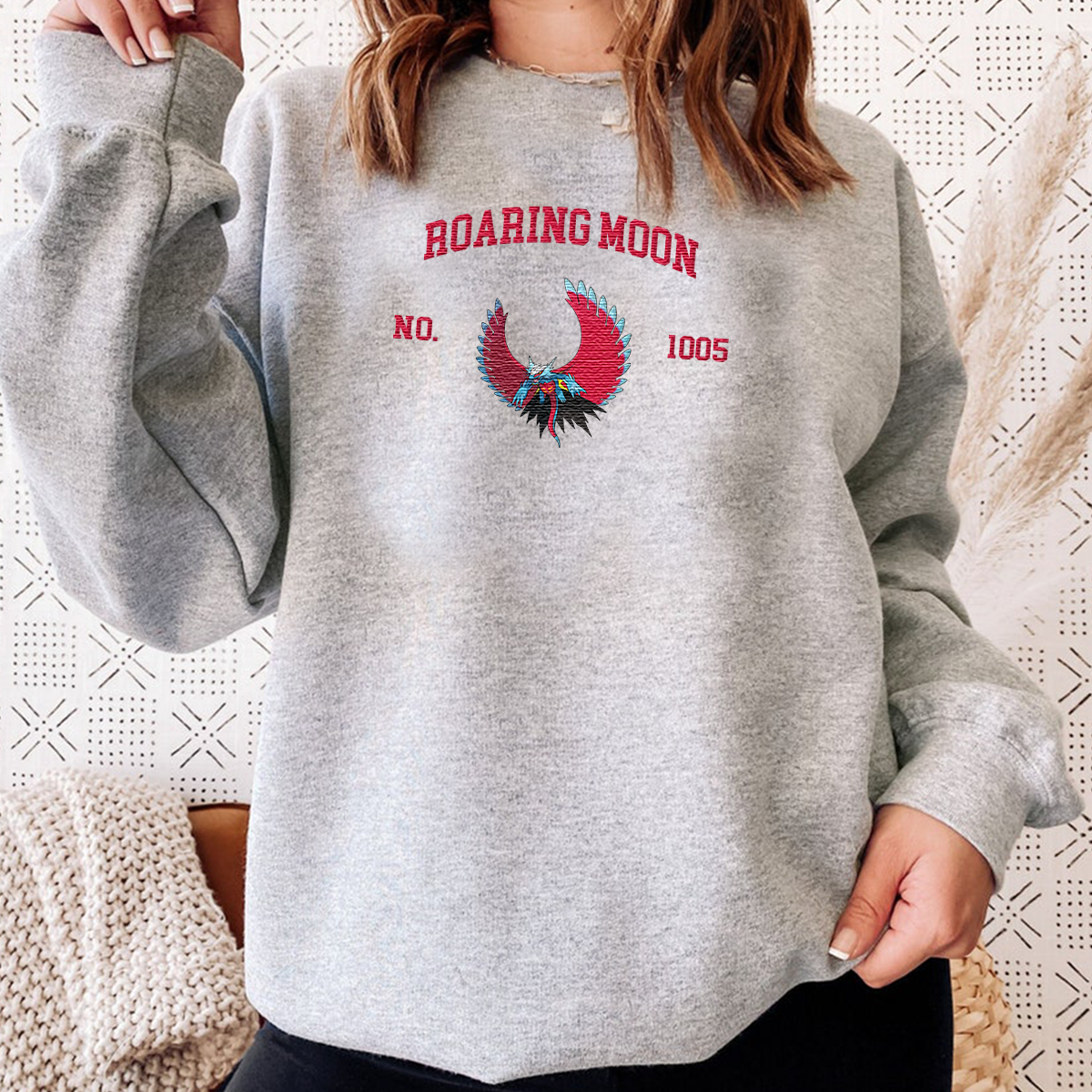 Roaring Moon Anime-Themed Embroidered T-Shirt,Crewneck,Hoodie-Trendy Versatile and a Thoughtful Gift for Friends,H-C-1790
