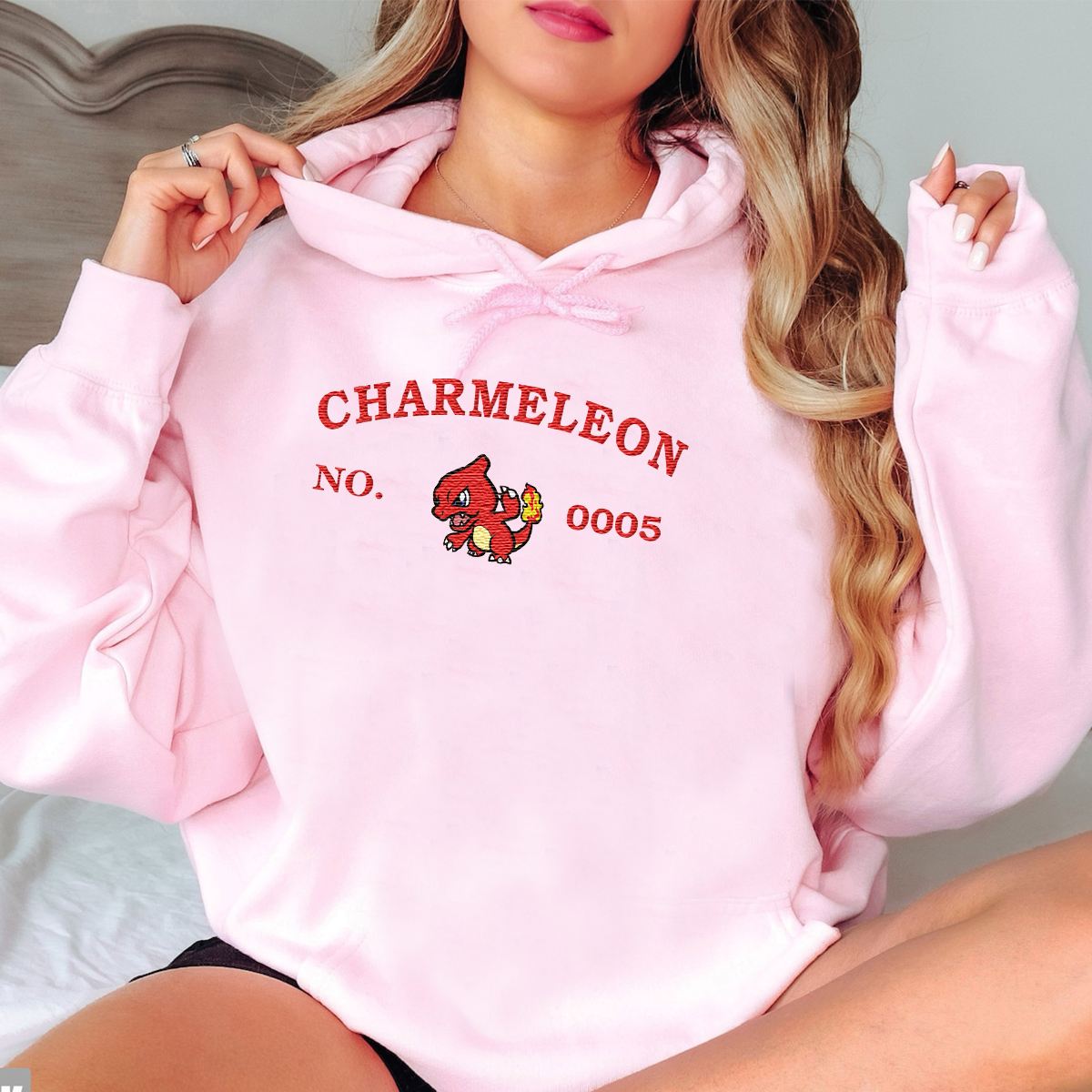 Charmeleon-Q.Adorable Anime-Themed Embroidered T-Shirt,Crewneck,Hoodie-Trendy Versatile and a Thoughtful Gift for Friends,H-C-1237
