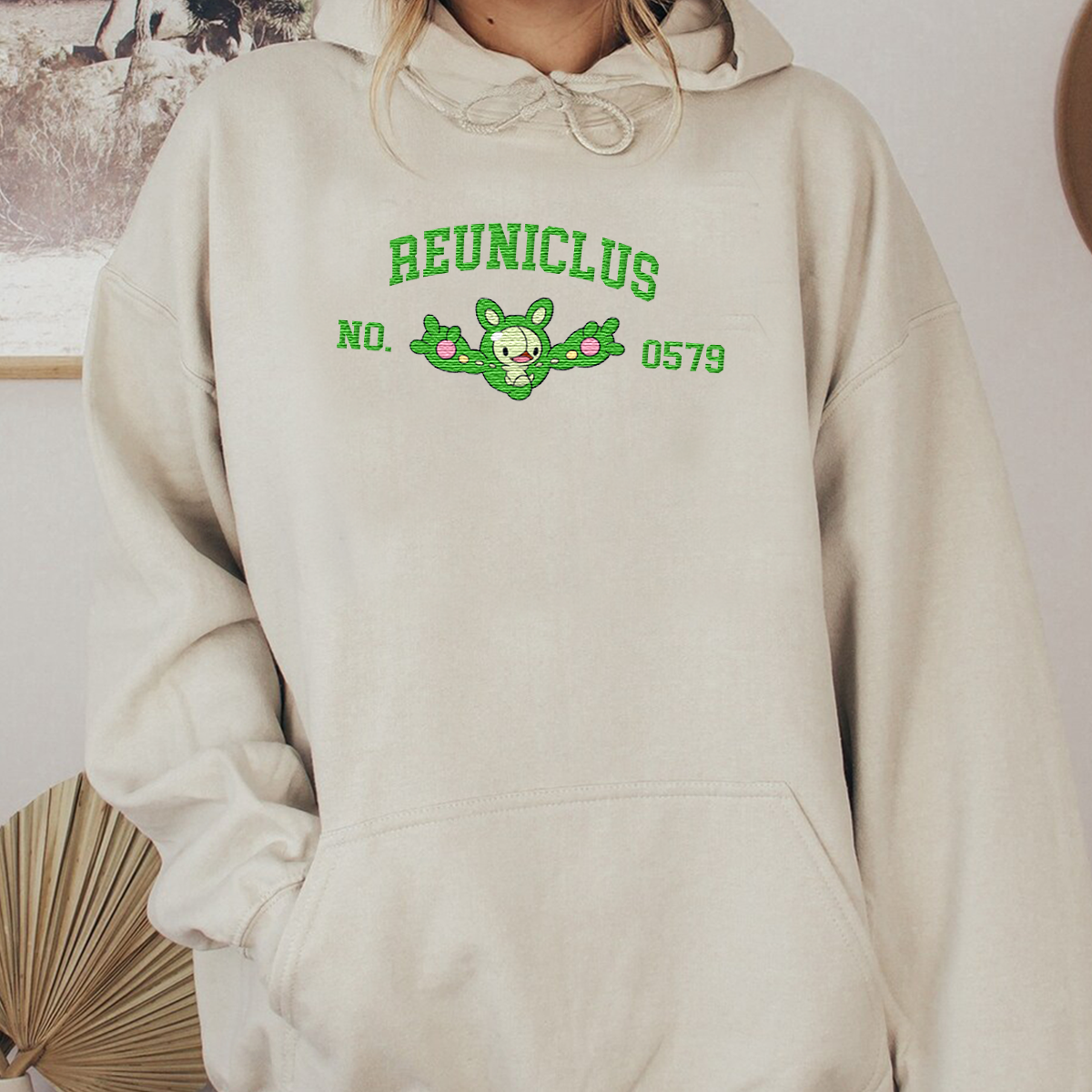 Reuniclus Adorable Anime-Themed Embroidered T-Shirt,Crewneck,Hoodie-Trendy Versatile and a Thoughtful Gift for Friends,H-C-1546