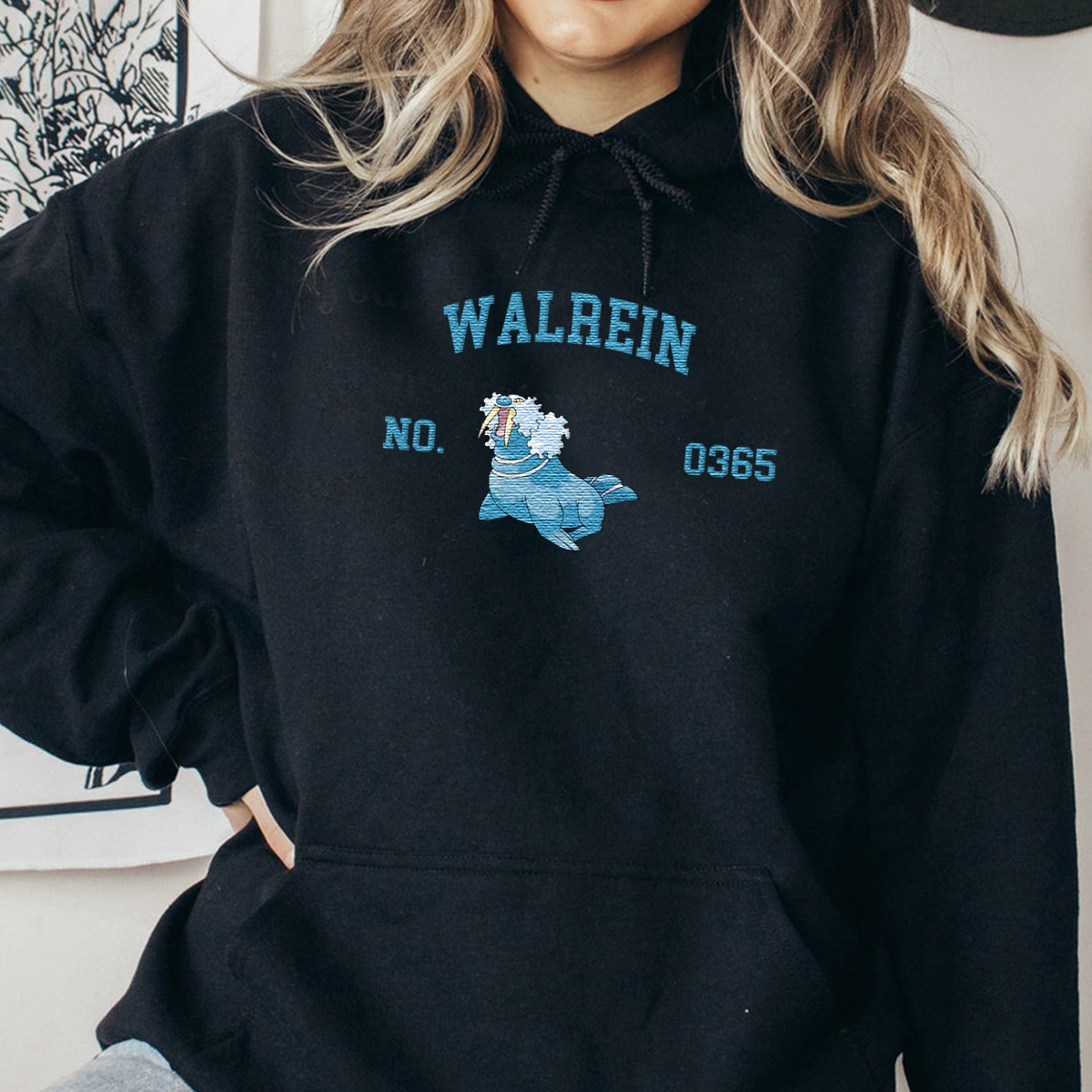 Walrein Adorable Anime-Themed Embroidered T-Shirt,Crewneck,Hoodie-Trendy Versatile and a Thoughtful Gift for Friends,H-C-1713