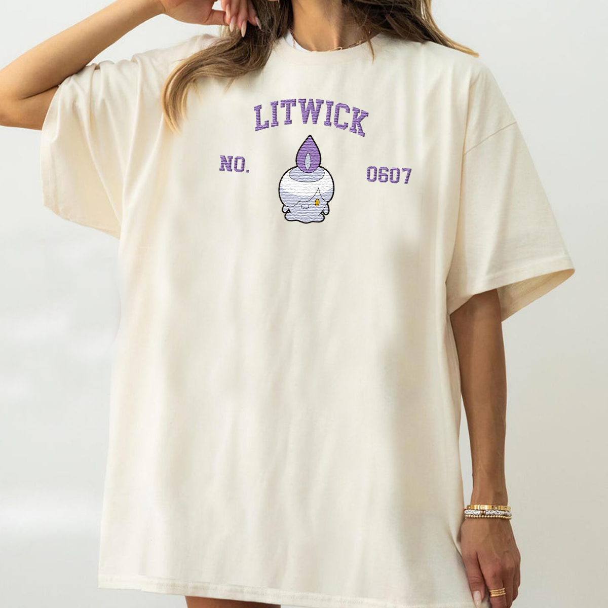 Litwick Adorable Anime-Themed Embroidered T-Shirt,Crewneck,Hoodie-Trendy Versatile and a Thoughtful Gift for Friends,H-C-1527