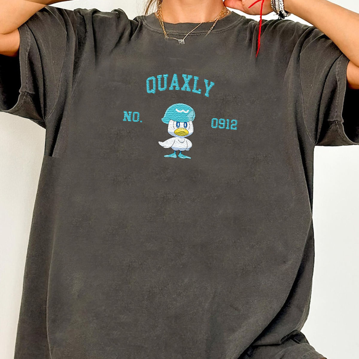 Quaxly Adorable Anime-Themed Embroidered T-Shirt,Crewneck,Hoodie-Trendy Versatile and a Thoughtful Gift for Friends,H-C-1757