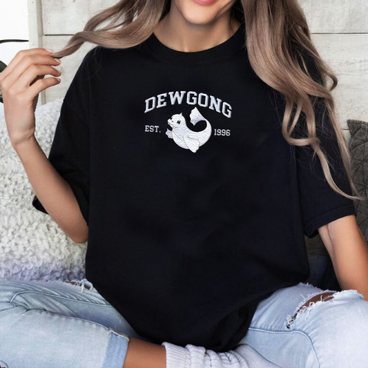 Dewgong Adorable Anime-Themed Embroidered T-Shirt,Crewneck,Hoodie-Trendy Versatile and a Thoughtful Gift for Friends,H-C-862