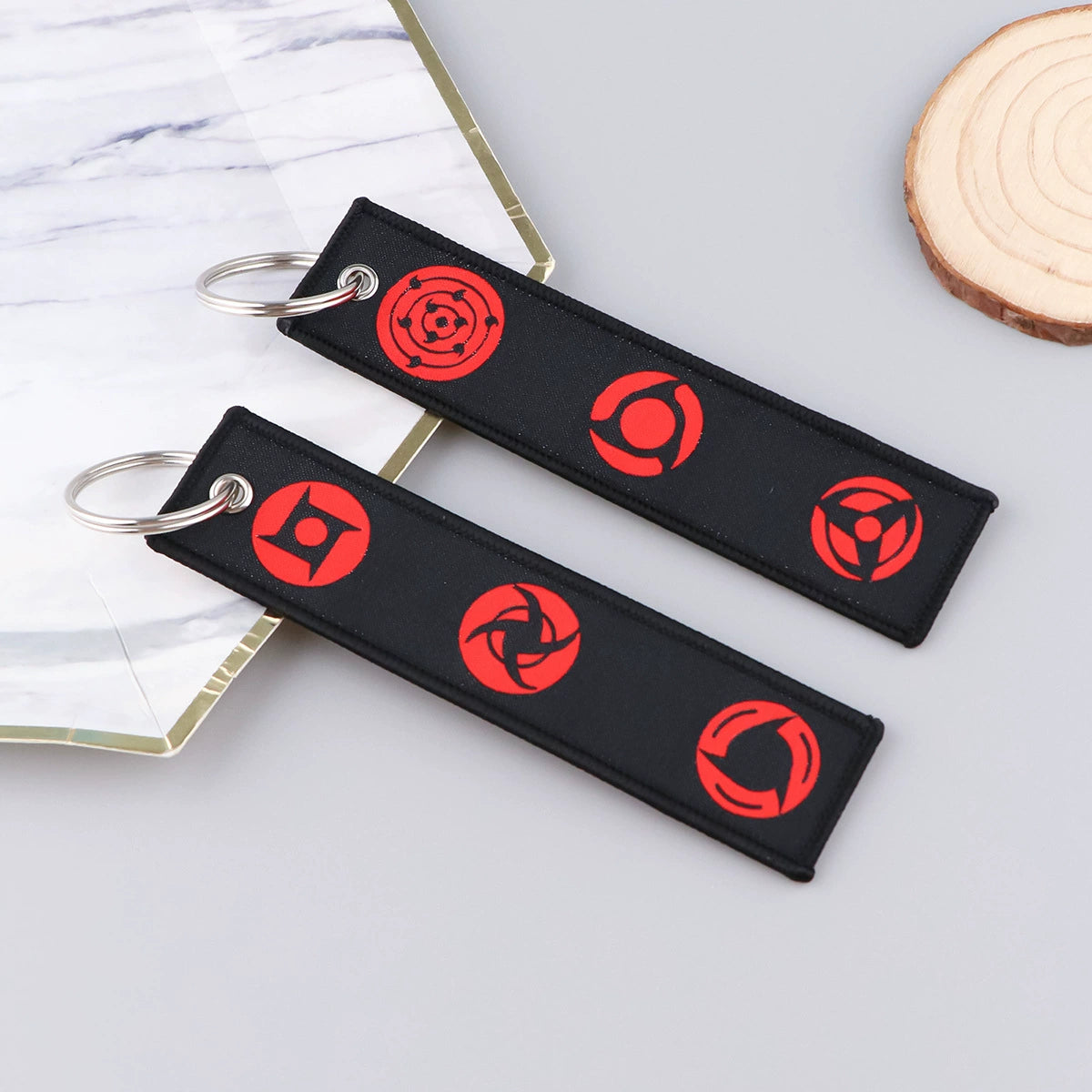 Naruto Akatsuki Cloud Keychain – Embroidered Anime Fabric Key Ring for Fans,Cosplay,and Backpacks,027
