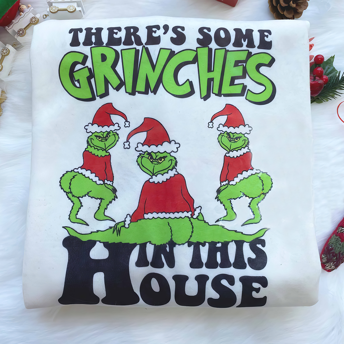 Grinch In This House T-Shirt,Crewneck,Hoodie For Gift,TS-C-334