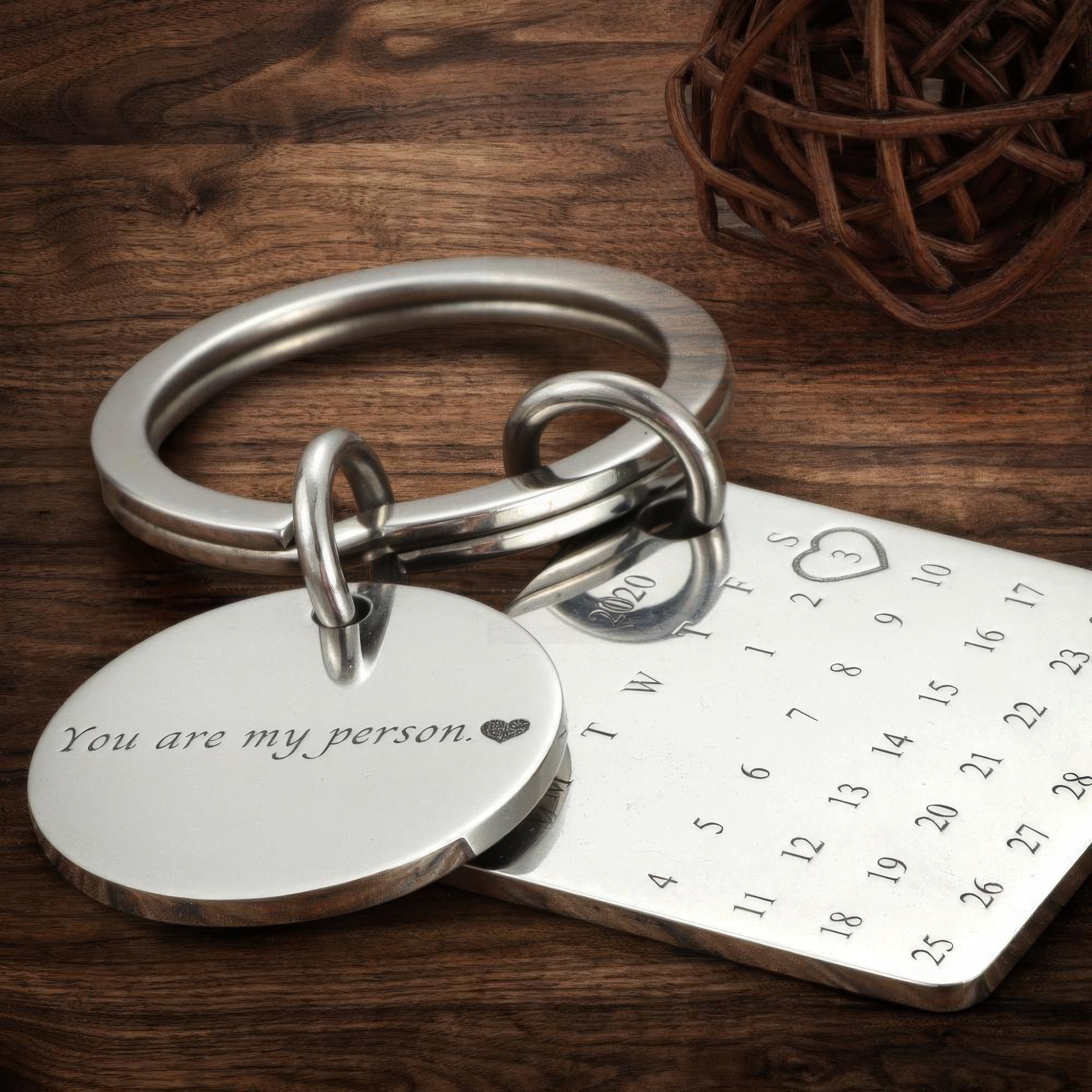 Anniversary Gifts Custom Photo Engraved Calendar Keychain,Gift for Couple,J-A-300