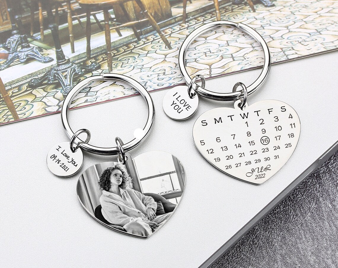 Anniversary Gifts Custom Photo Engraved Calendar Keychain,Gift for Couple,J-A-301