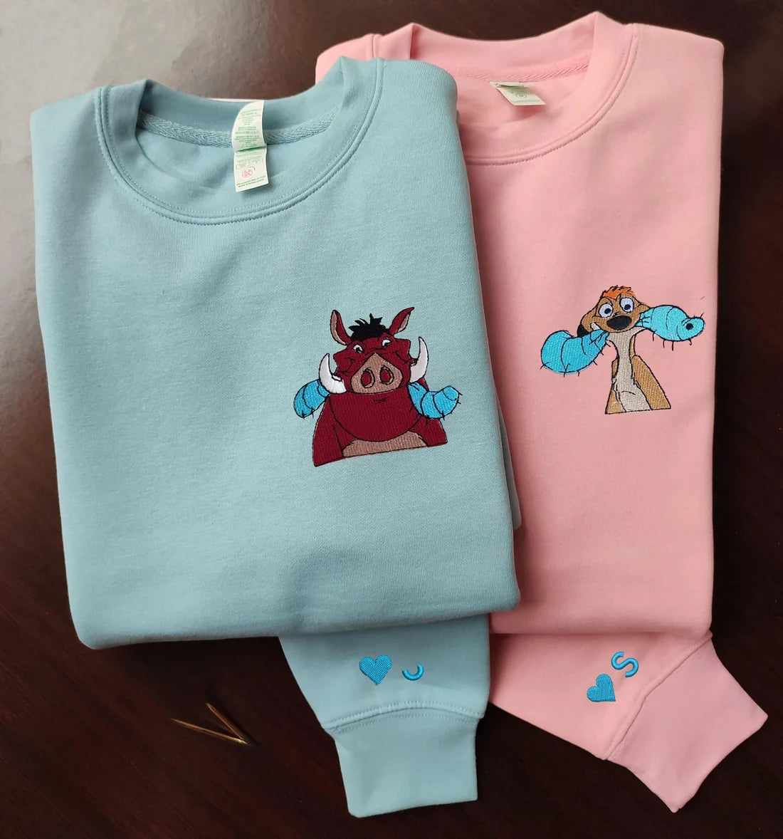 Embroidered Best Friends Animal Couple Character T-Shirt,Crewneck,Hoodie,TS-C-466