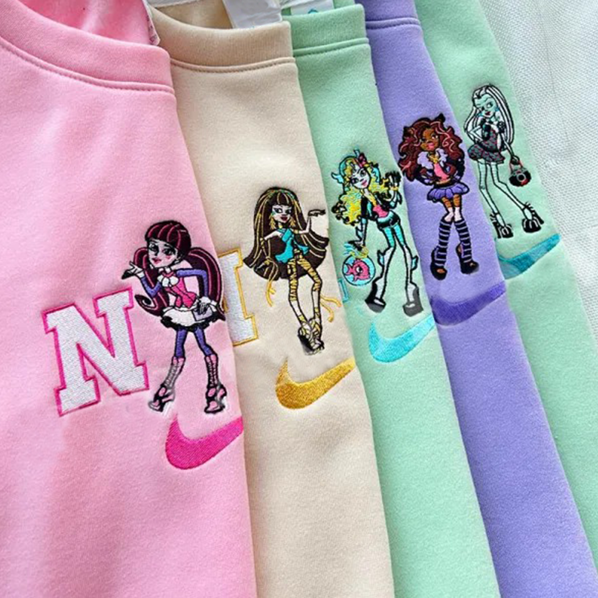 Monster High Dolls T-shirt,Crewneck,Hoodie,H-N-055